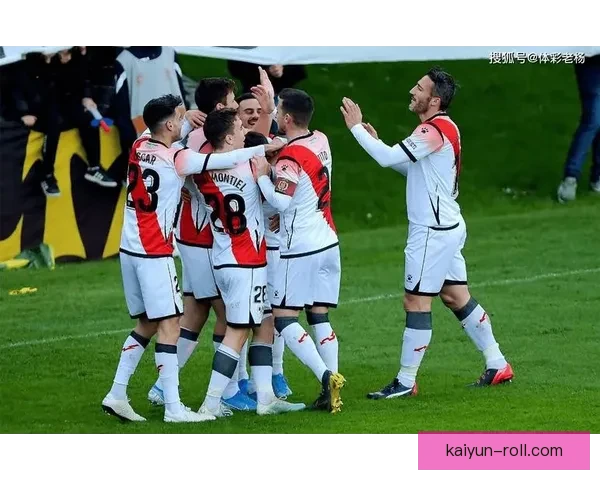 丹麦队门将近期状态回暖，继续为球队贡献稳定表现