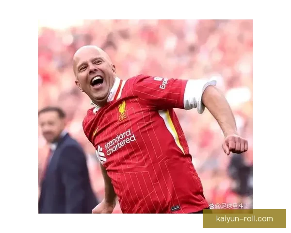 克洛普球队凝聚力持续提升，更衣室氛围助力战绩稳步前行